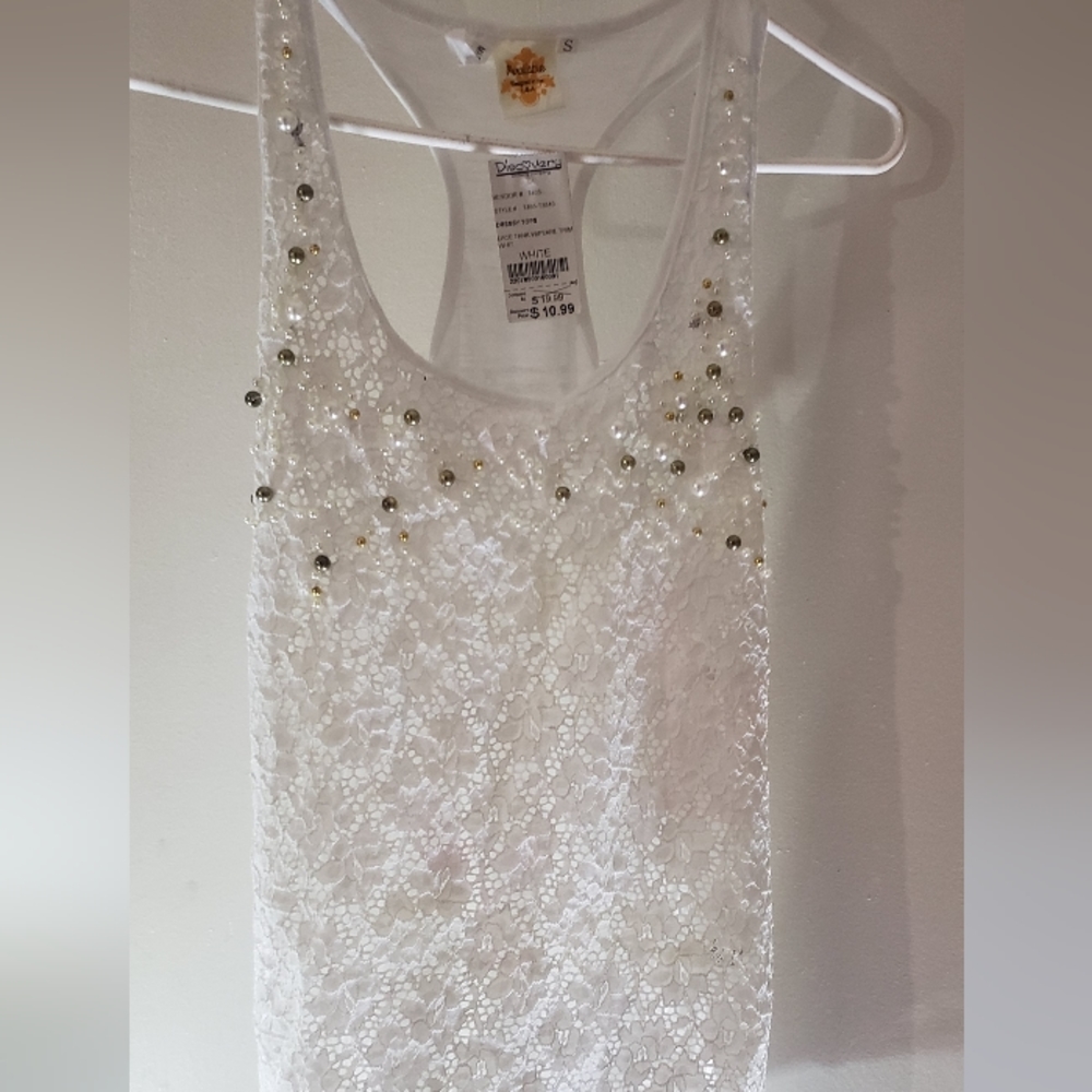 Tank top with pearls